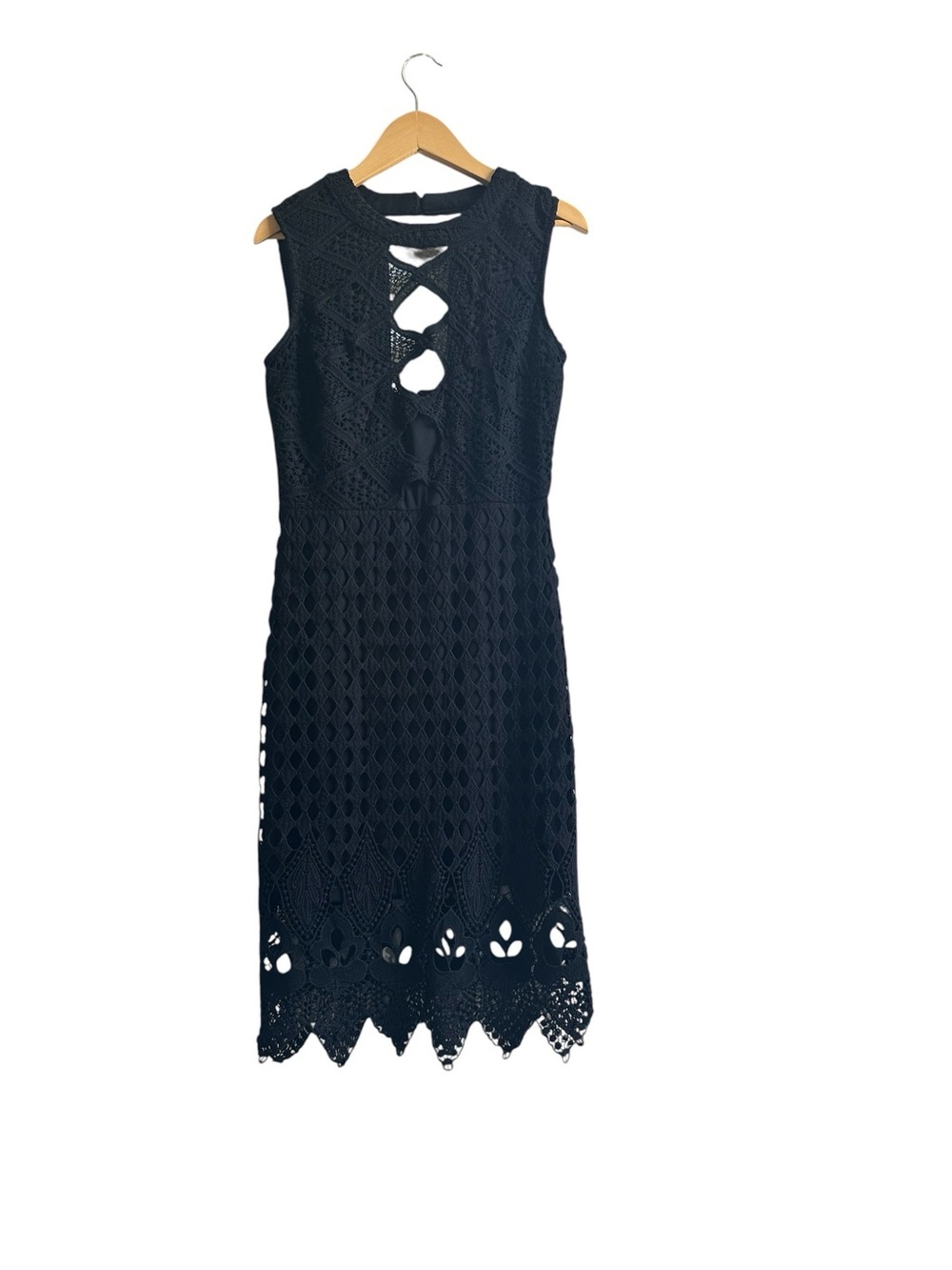 Soieblu Navy Crochet Sleeveless Midi Dress - Picture 2 of 6